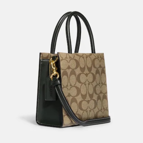 CoAch crossbody bag signature canvas Varsity motif - Picture 5 of 8